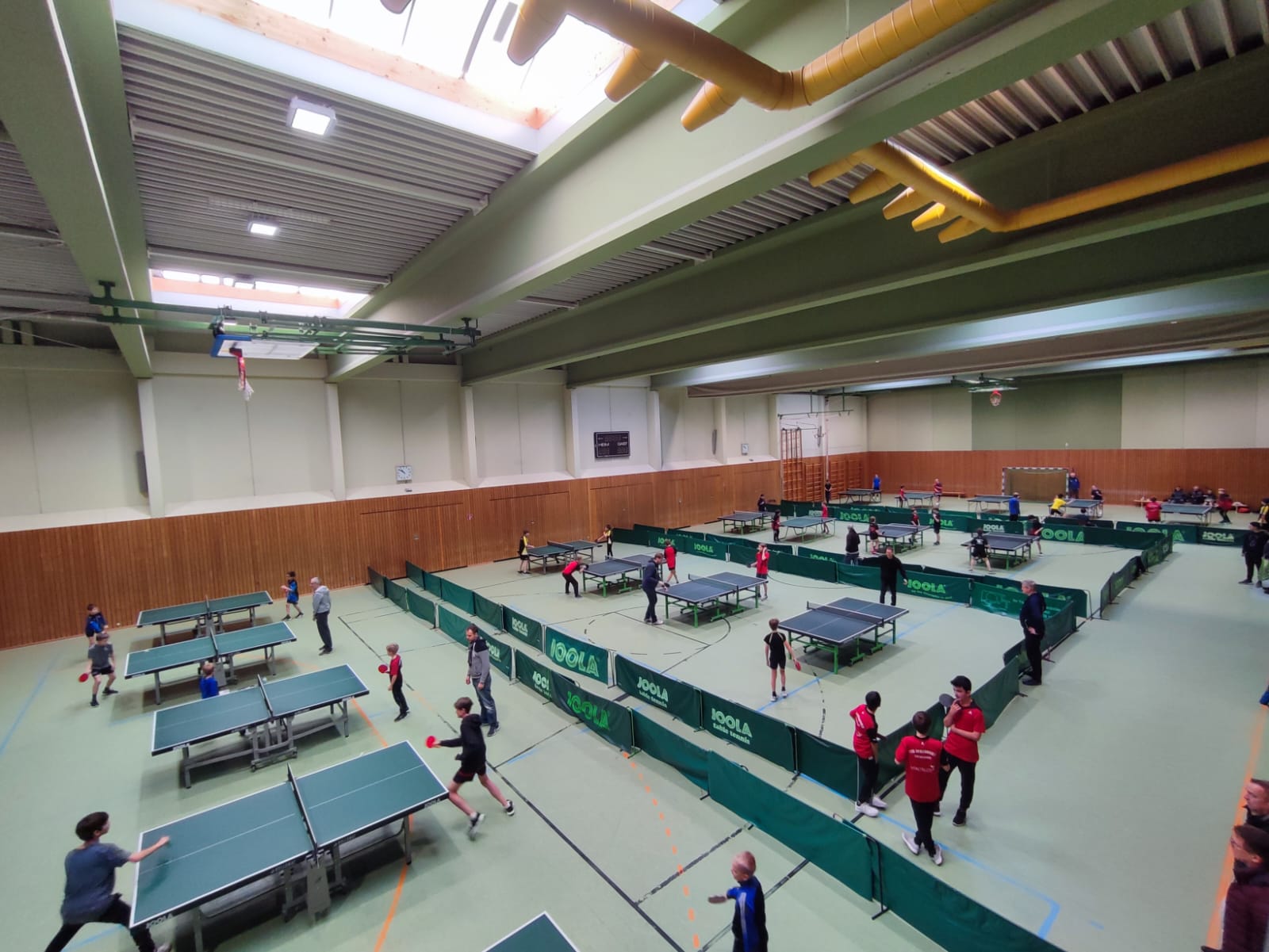 Die große Halle in Baiertal